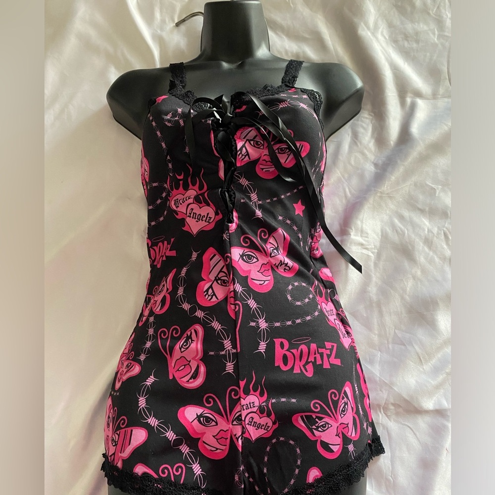 Dolls Kill X Bratz Collab Black & Pink Romper Sz Small Y2K Style Girly Flirty